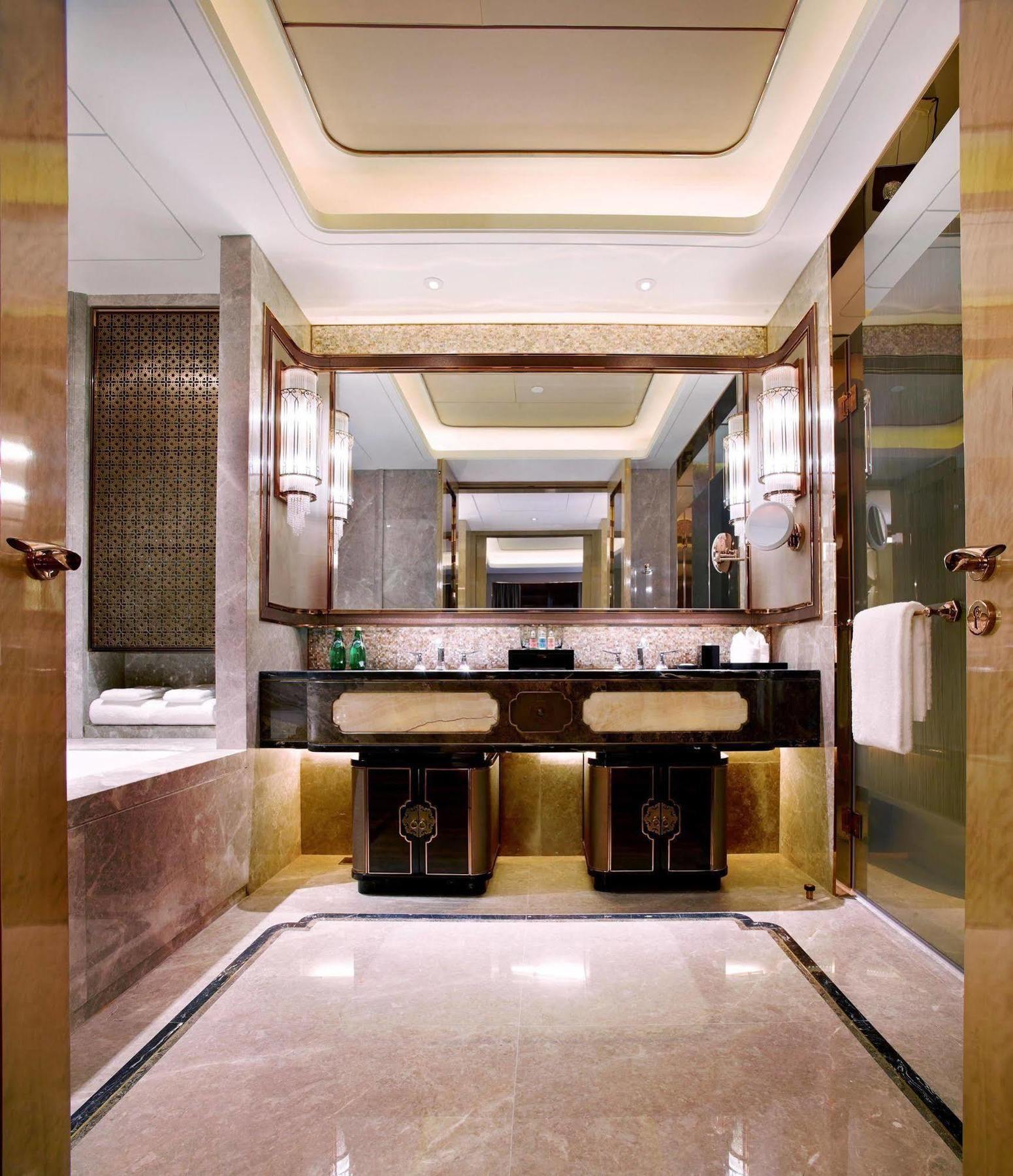 Wanda Vista Hohhot Hotel Eksteriør billede
